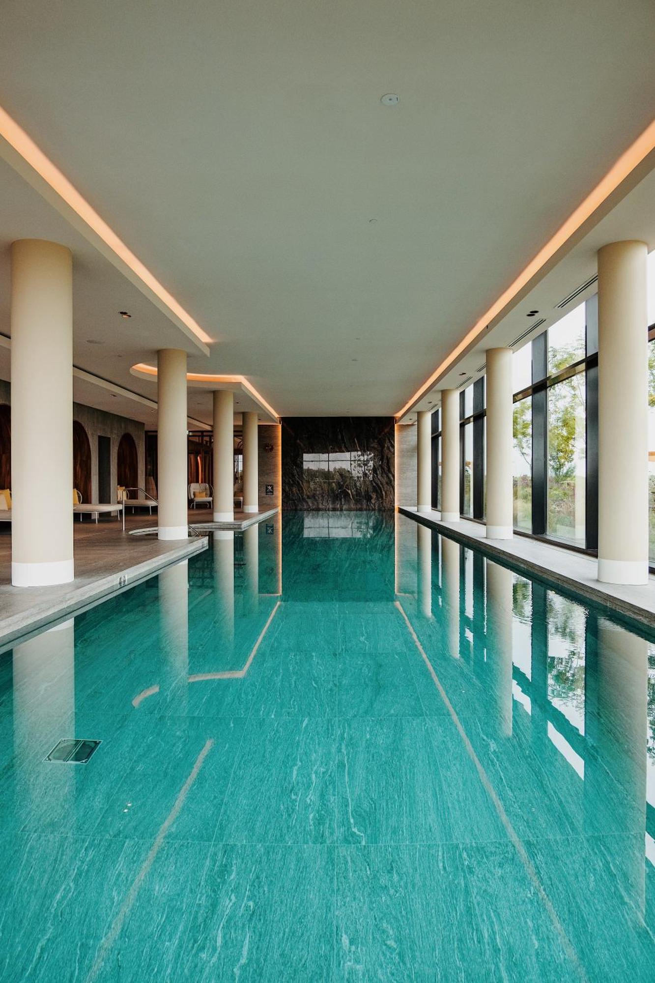 Van Der Valk Hotel Eindhoven-Best Exterior foto